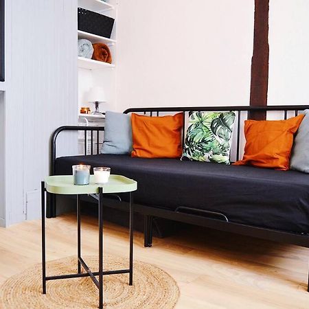 Superbe Studio Au Centre D'Orleans 아파트 외부 사진