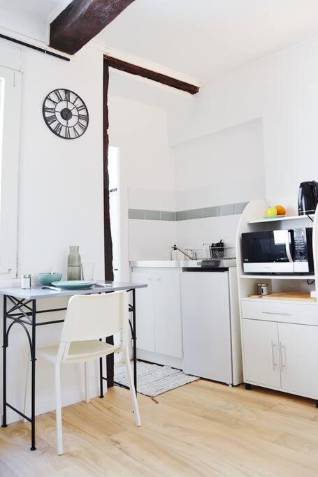 Superbe Studio Au Centre D'Orleans 아파트 외부 사진